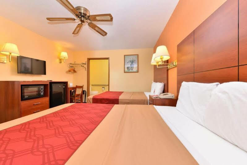 Econo Lodge Midtown אלבוקרקי מראה חיצוני תמונה